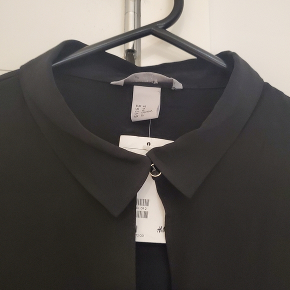 Black Blouse - Picture 2 of 5